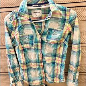 2 beautiful long sleeve for woman . Small size